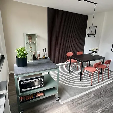 Bostel 2- Modernes Studio In Duisburg Meiderich, 4,7 Km Hbf, U-Bahn 250M, Flughafen Duesseldorf 28 Km, Landschaftspark 2,9 Km, 5 Gehminuten Von Herzklinik Entfernt Buitenkant foto