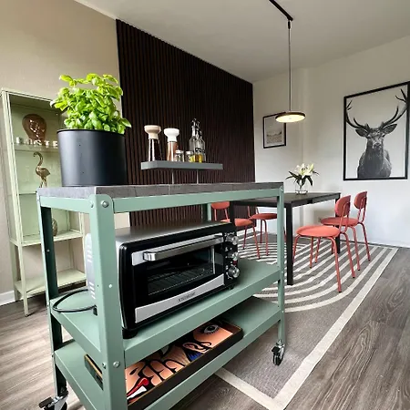 Bostel 2- Modernes Studio In Duisburg Meiderich, 4,7 Km Hbf, U-Bahn 250M, Flughafen Duesseldorf 28 Km, Landschaftspark 2,9 Km, 5 Gehminuten Von Herzklinik Entfernt Buitenkant foto